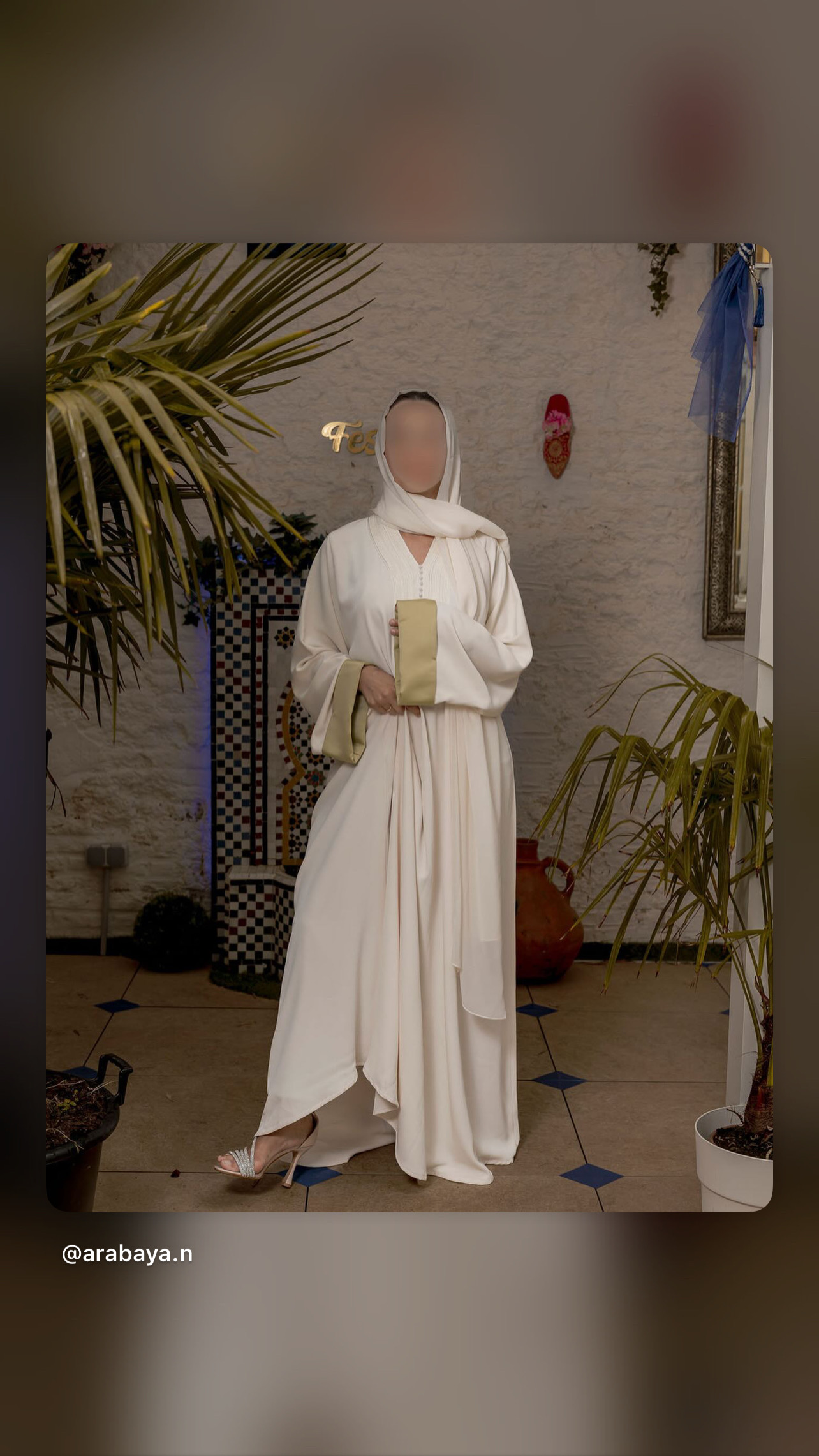 NURA Abaya